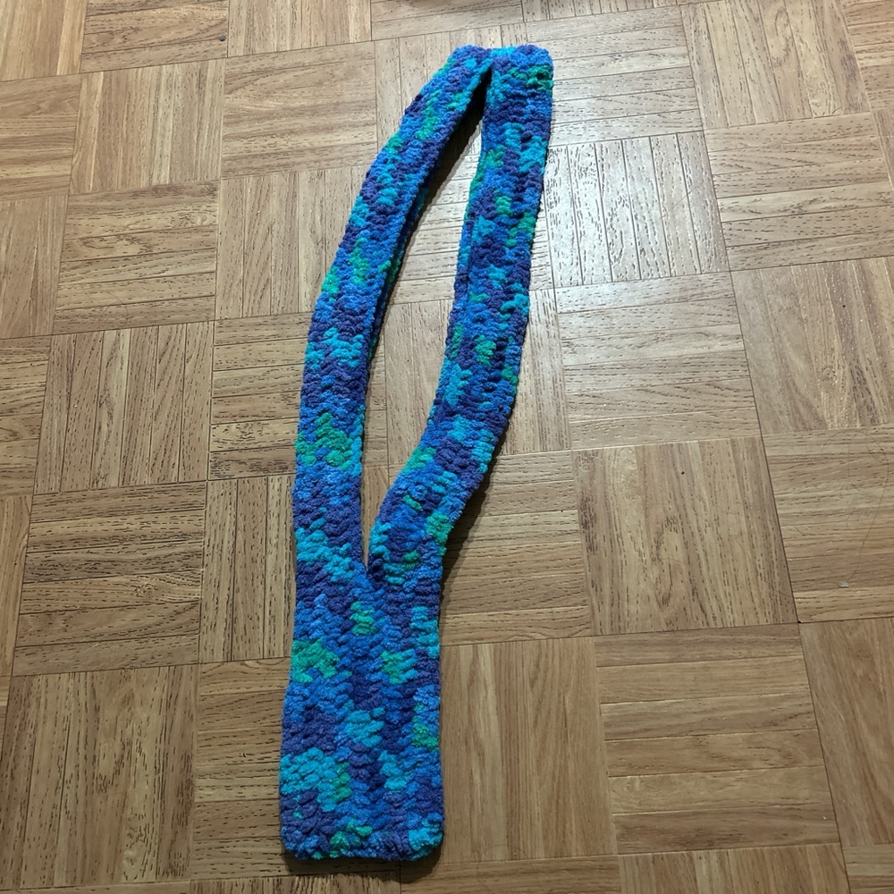 Colorful Knit Scarf - Picture 2 of 2
